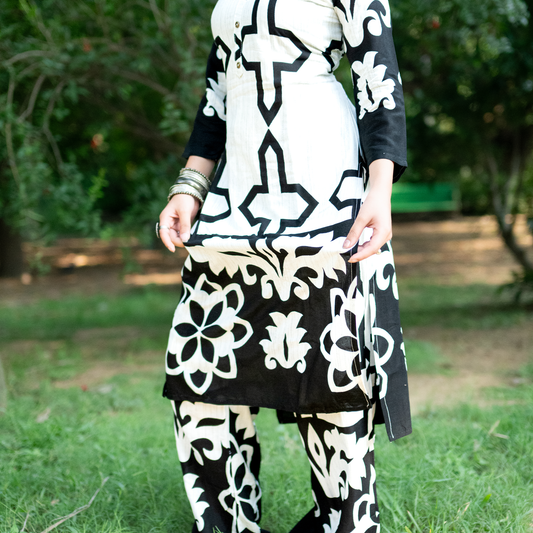 Black white cord set