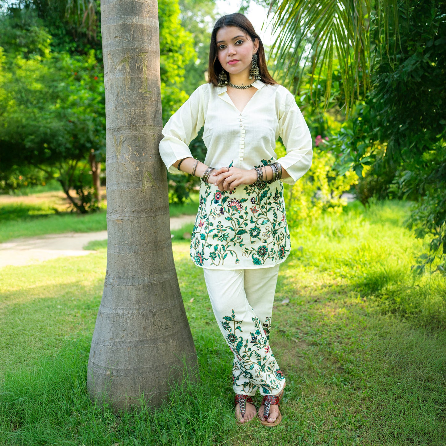 White Green cord set